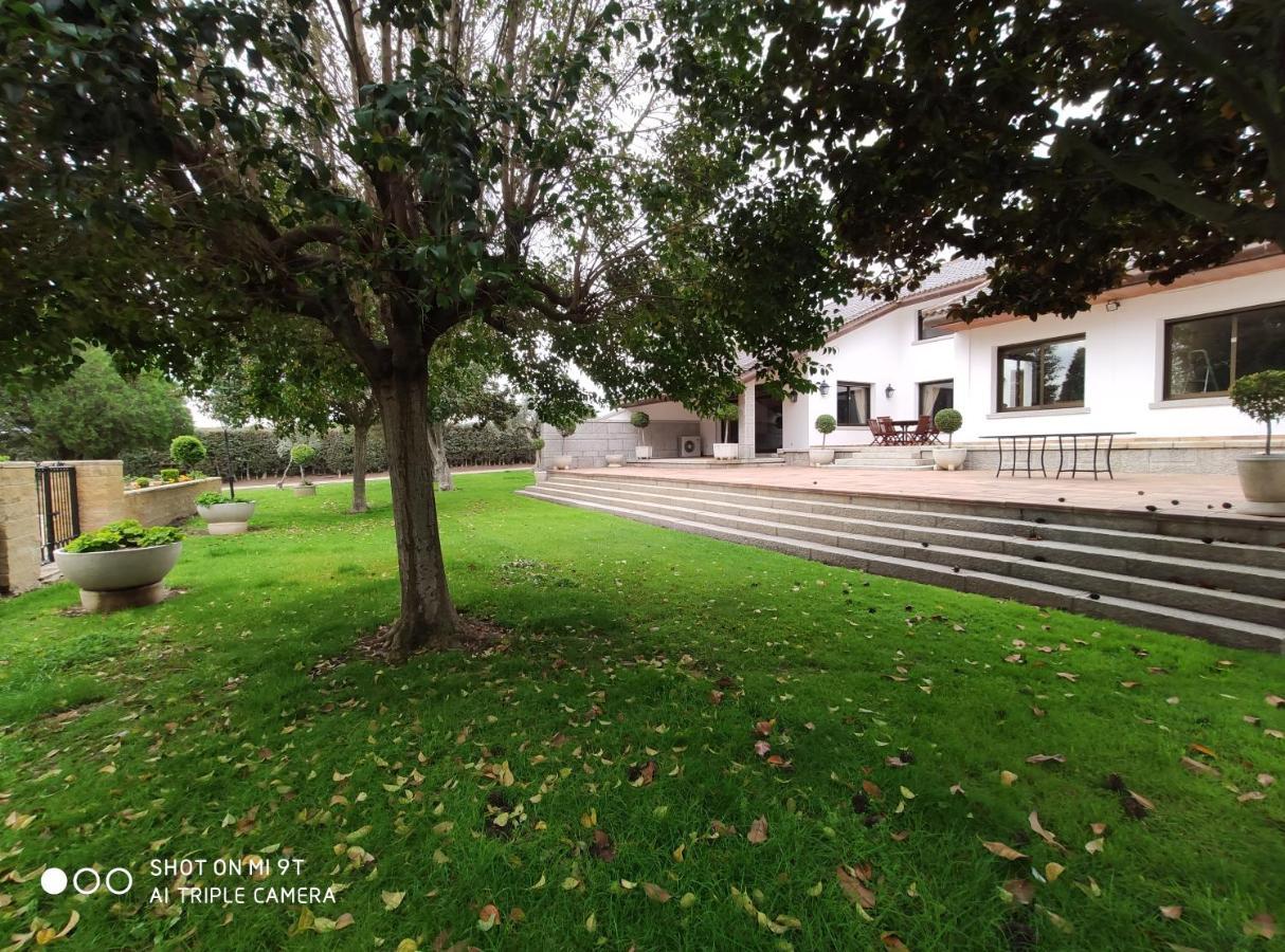 Villa Blanca Con Piscina A 15 Minutos De Toledo - Apartamentos Aloha Toledo Olías del Rey エクステリア 写真