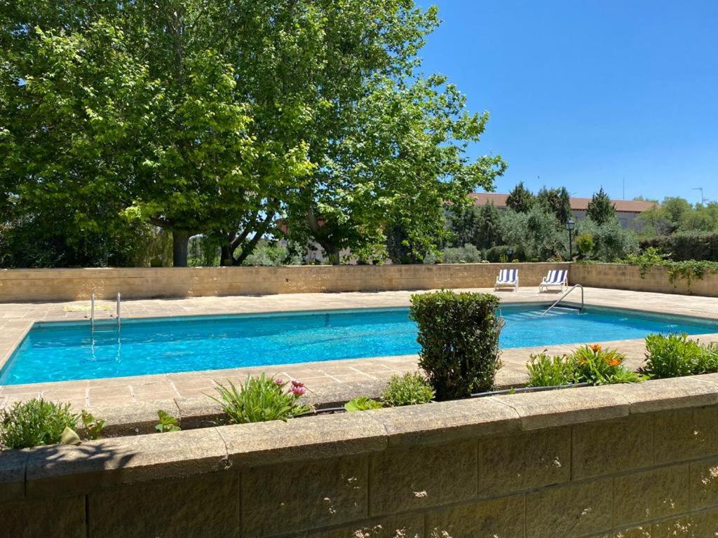 Villa Blanca Con Piscina A 15 Minutos De Toledo - Apartamentos Aloha Toledo Olías del Rey エクステリア 写真